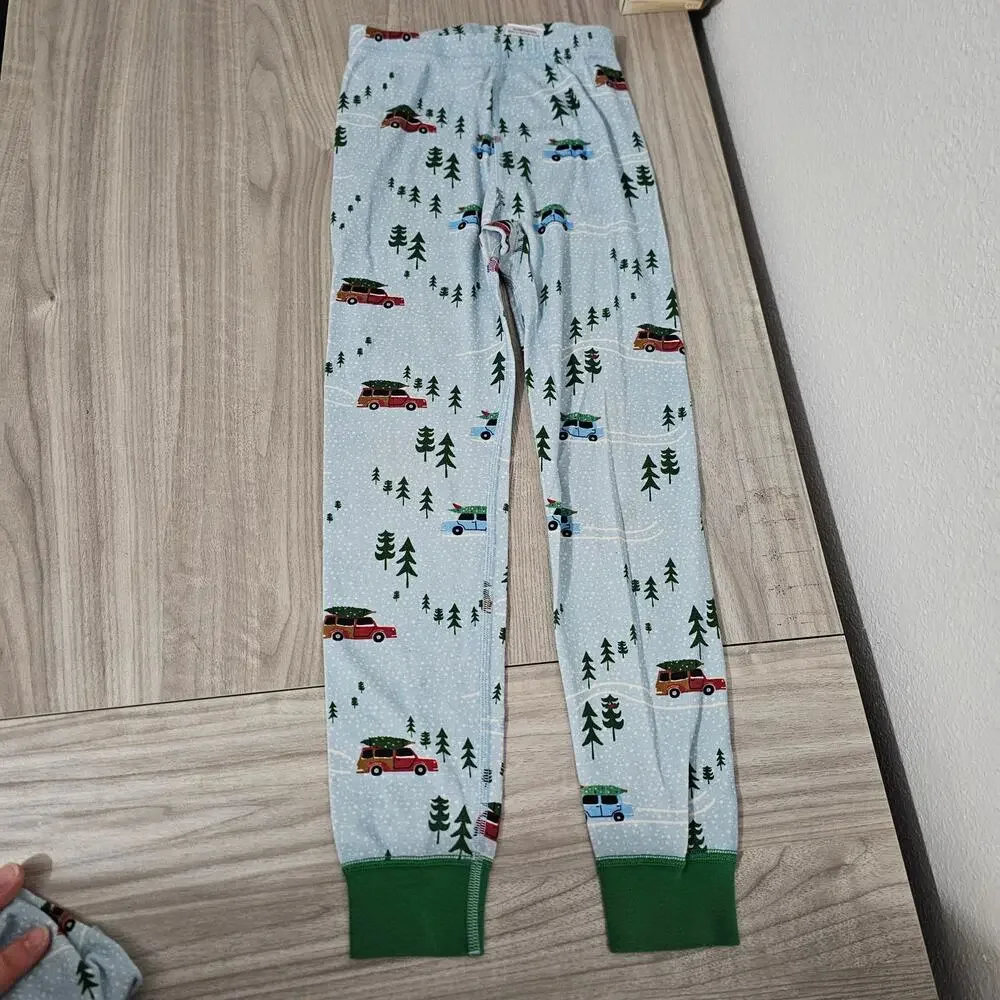 Hanna Andersson Pajama Set Blue Green Red Car Carrying Christmas Tree 6-7